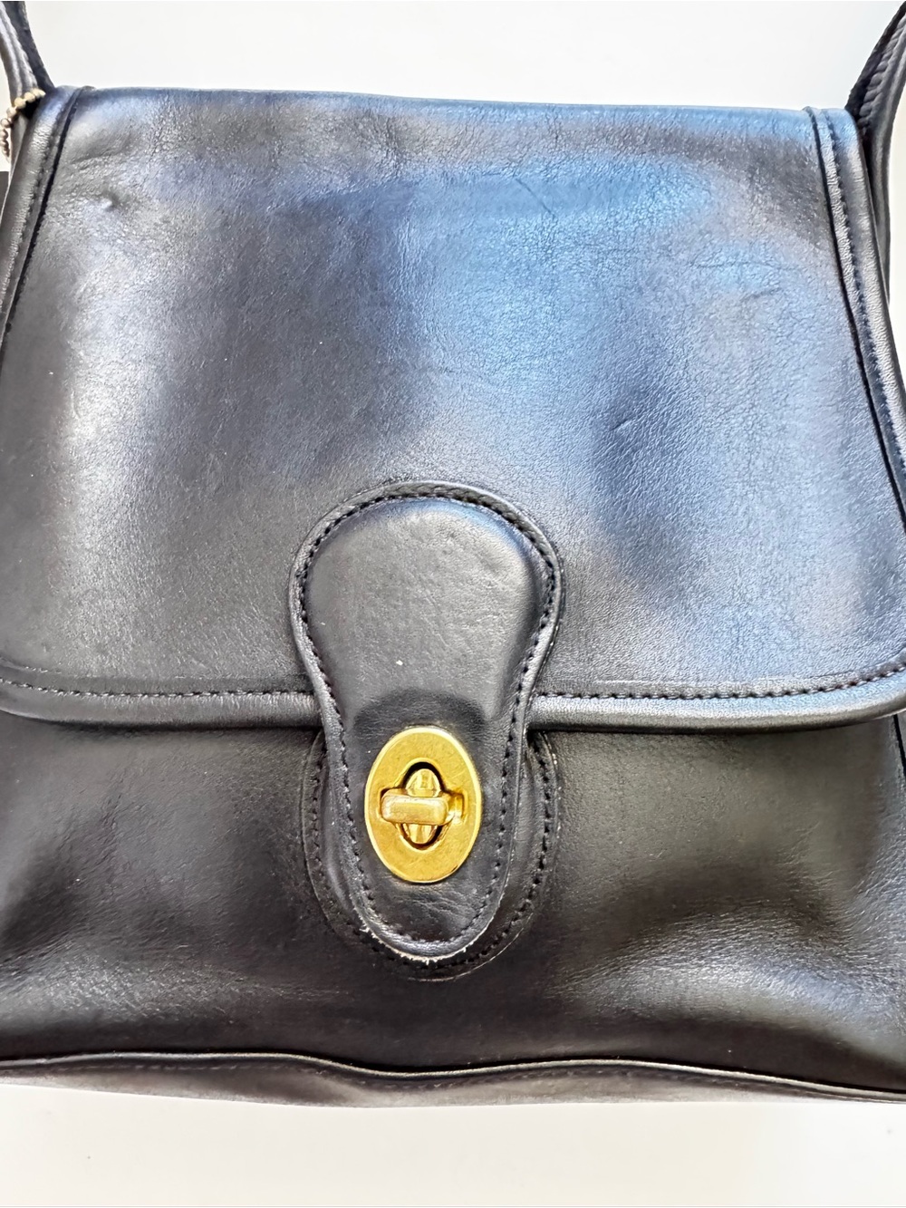 Vintage Coach Black Shelburne Leather Crossbody Bag 9038 - Picture 3 of 11